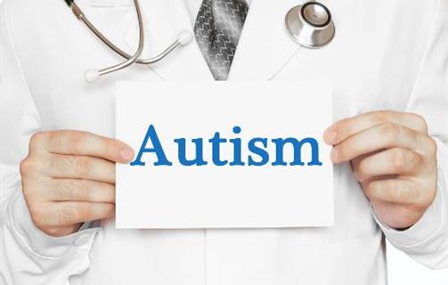 Comprendre les défis des soins de santé des adultes autistes